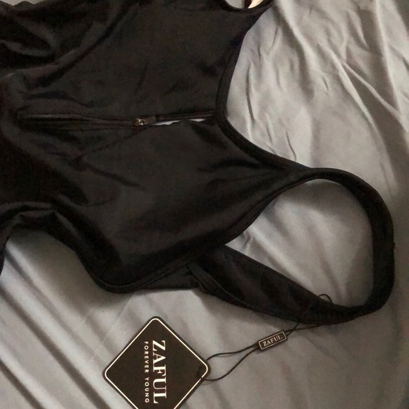 SOLD - Picture 3 of 4